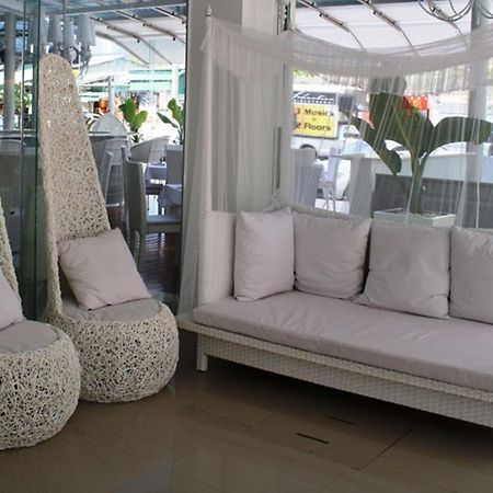 Santi White Hotel Phuket Eksteriør billede