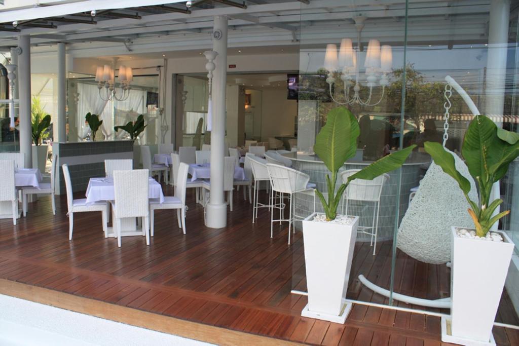 Santi White Hotel Phuket Eksteriør billede