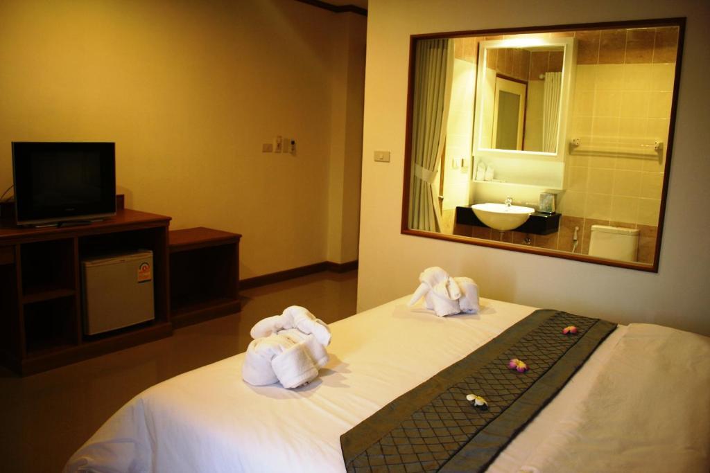 Santi White Hotel Phuket Eksteriør billede